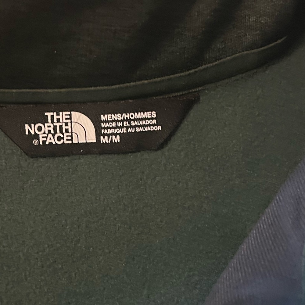 The North Face Dark Green Quarter-Zip Fleece Pullover with Lime Accents - NWOT - Picture 4 of 4
